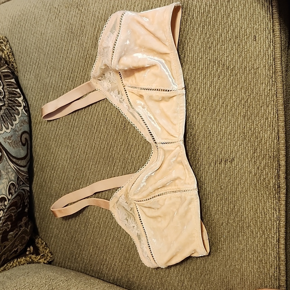 Victoria secret bra